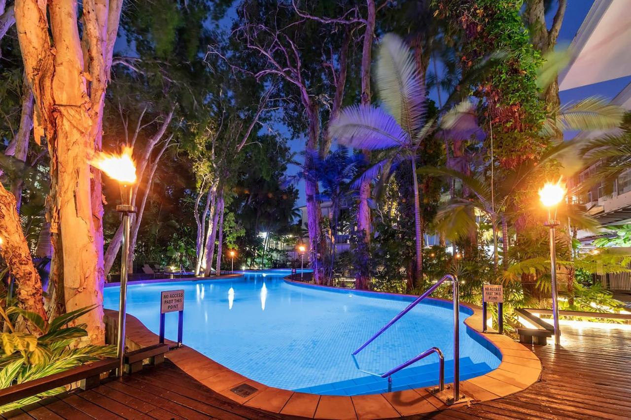 Palm Cove Beachside Apartments - Pool And Garden Views Ngoại thất bức ảnh