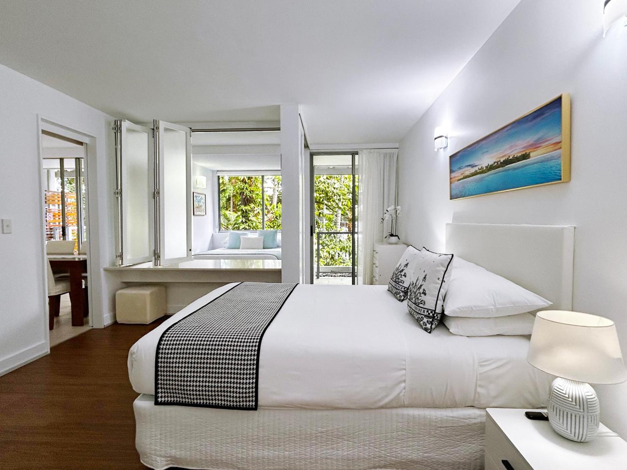 Palm Cove Beachside Apartments - Pool And Garden Views Ngoại thất bức ảnh
