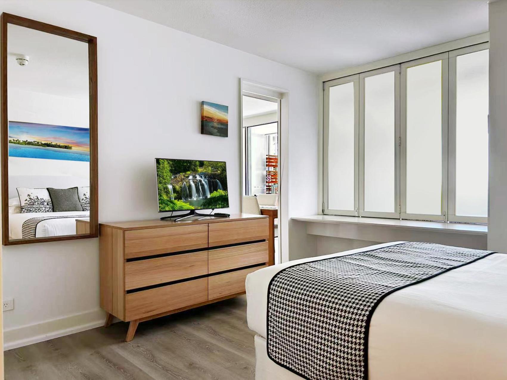 Palm Cove Beachside Apartments - Pool And Garden Views Ngoại thất bức ảnh